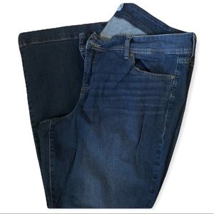 Torrid FLARE JEAN - VINTAGE STRETCH DARK WASH